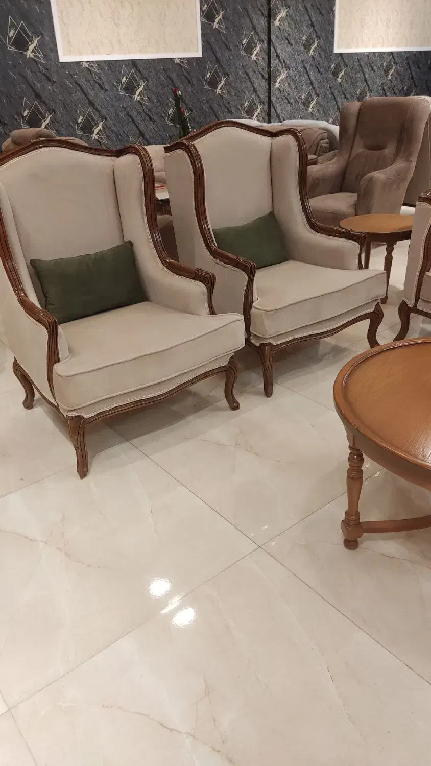 مبل کویین فرانسوی مبلمان میلاد حافظ شرقی|مبلمان خانگی و میز عسلی|بیرجند, |دیوار