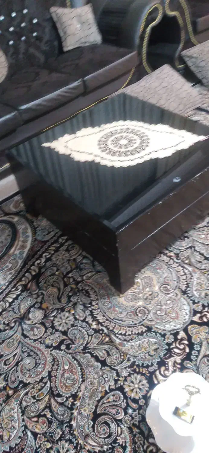 یه سری لوازم فروشی|مبلمان خانگی و میز عسلی|قره چای, |دیوار