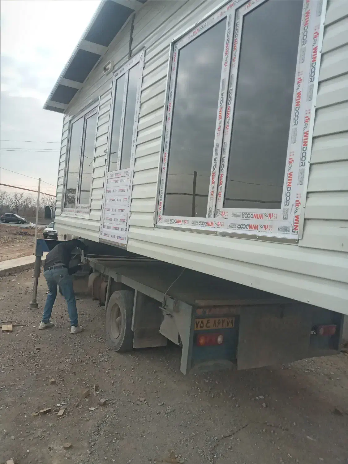 تولیدی کانکس آذین|مصالح و تجهیزات ساختمان|کرج, کمال‌شهر|دیوار