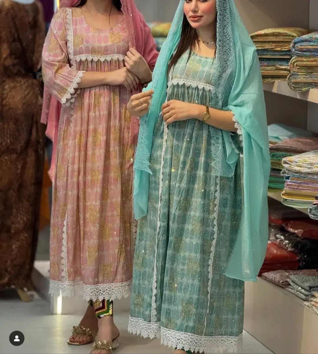 دوخت لباس بندری|لباس|بندرعباس, |دیوار