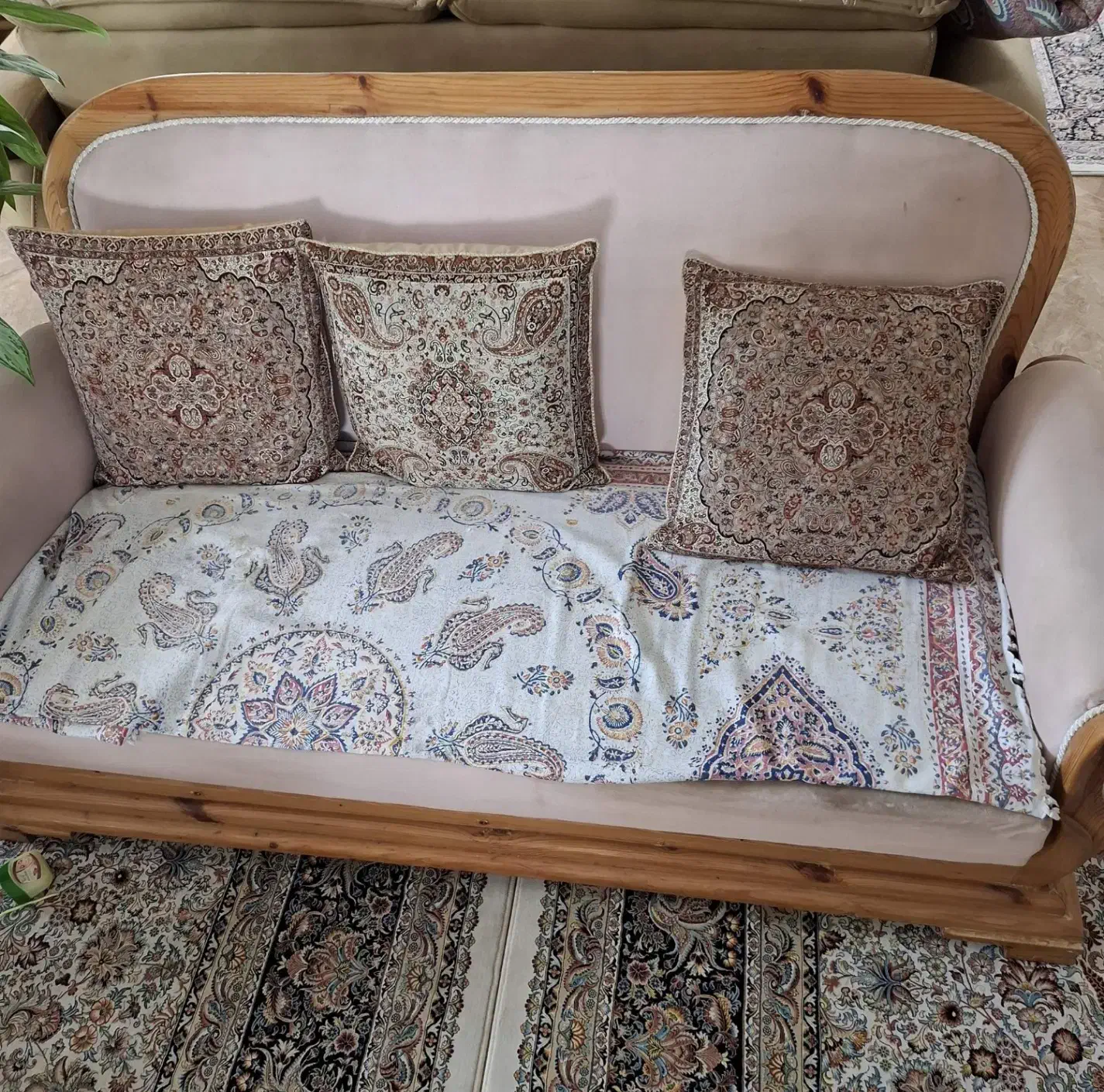 مبل چوبی|مبلمان خانگی و میز عسلی|لاهیجان, امیرشهید|دیوار