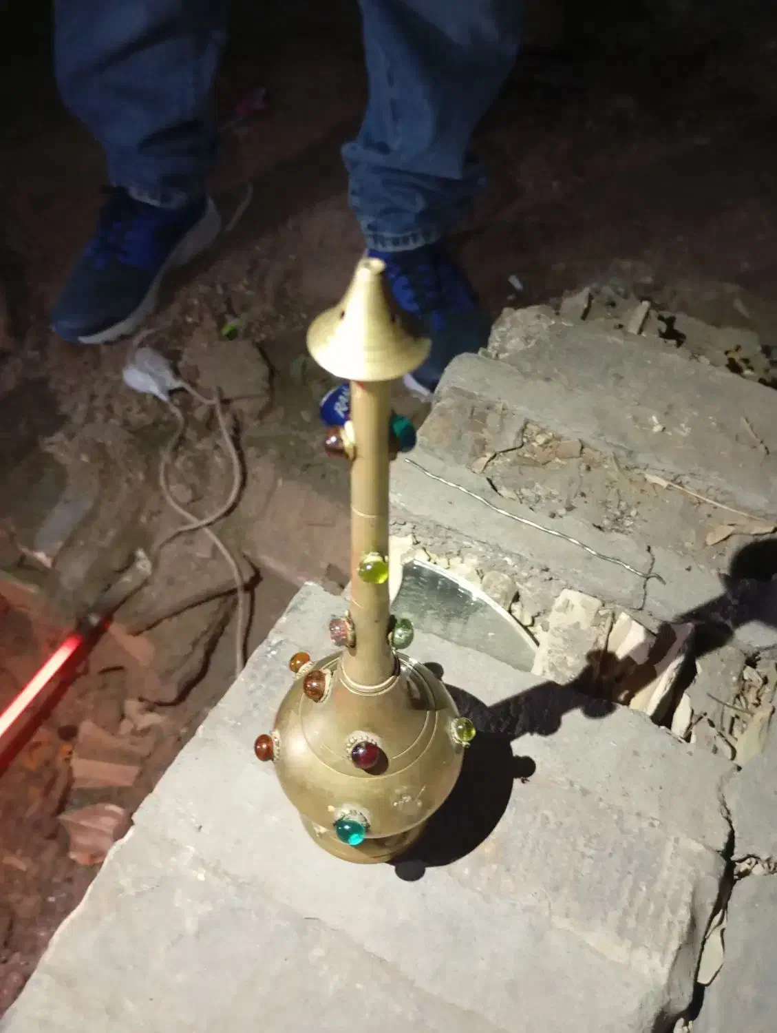 گلاب پاش قجری|کلکسیون اشیاء عتیقه|اراک, |دیوار