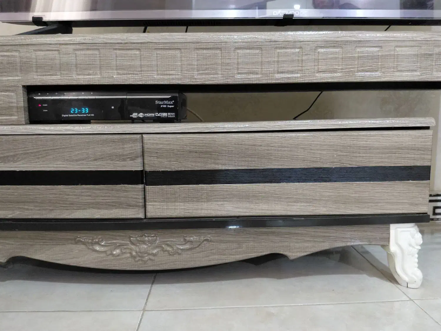 میز تلویزیون|میز تلویزیون|رشت, دیانتی|دیوار