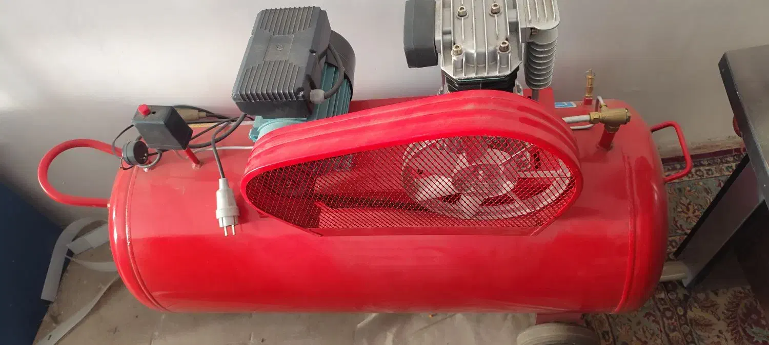 پمپ باد نو تا الان استفاده نشده.|ماشین‌آلات صنعتی|نیشابور, فردوسی جنوبی|دیوار