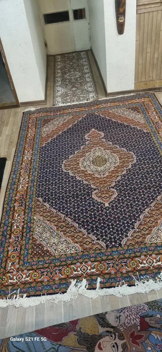 فروش فرش ریزه ماهی خوش رنگ و خوش نقشه|فرش|مشگین شهر, |دیوار