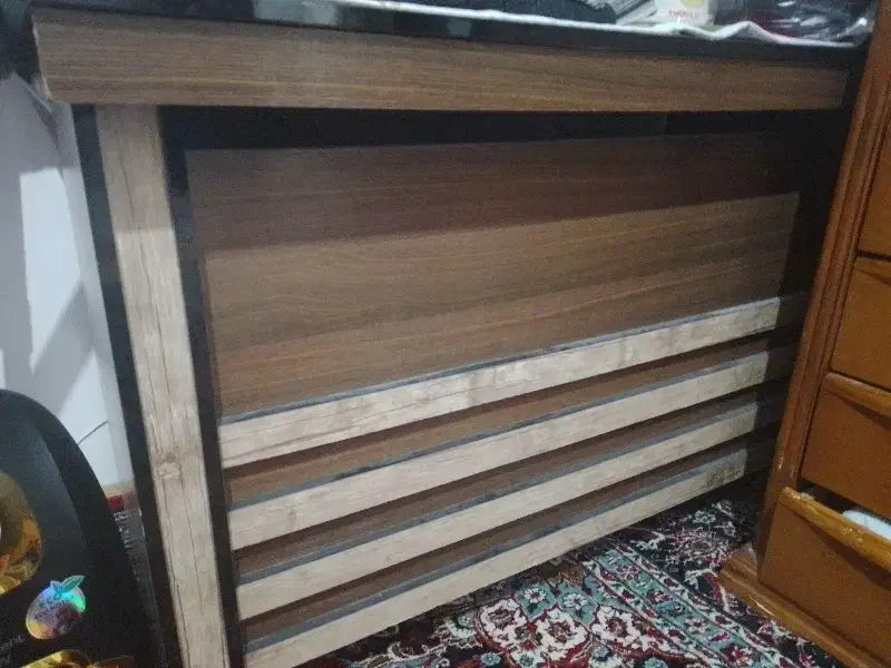 میز اداری|دفتر کار|نیشابور, شریعتی|دیوار