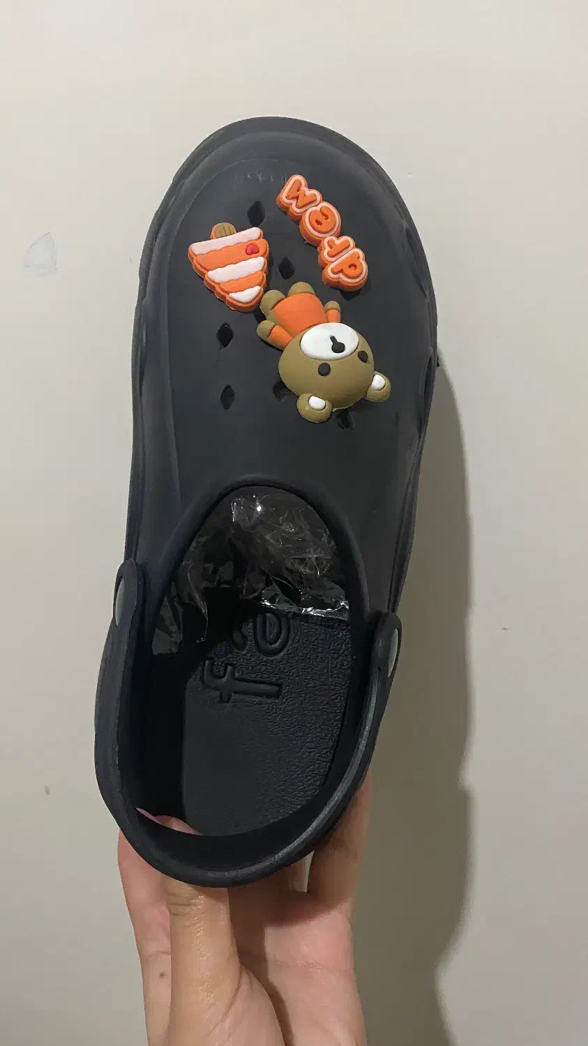 کراکس پیکسل دار مشکی سایز ۳۸|کیف، کفش، کمربند|تهران, مهرآباد|دیوار