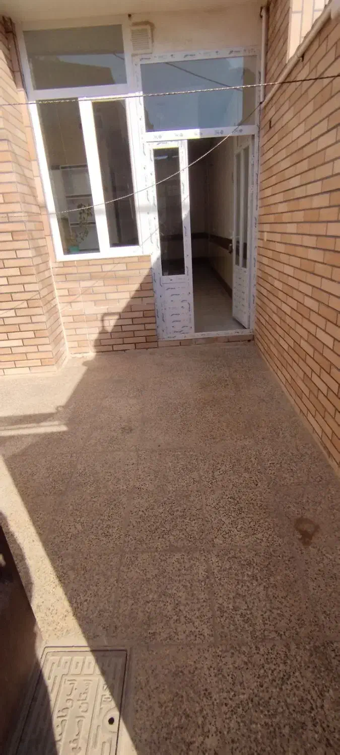 همکف نقلی فروش یا معاوضه با مسکن مهر|فروش خانه و ویلا|نجفآباد, فاز ۱ شهرک آزادگان|دیوار