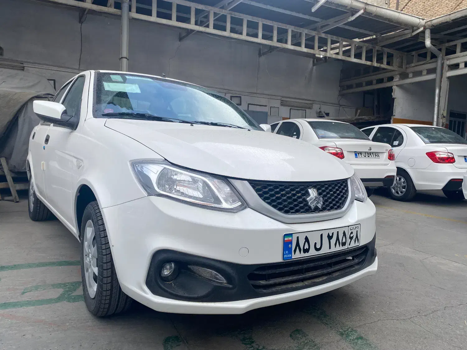 ساینا مدل404 (برج7)نقدی|خودرو سواری و وانت|کرج, حیدرآباد|دیوار