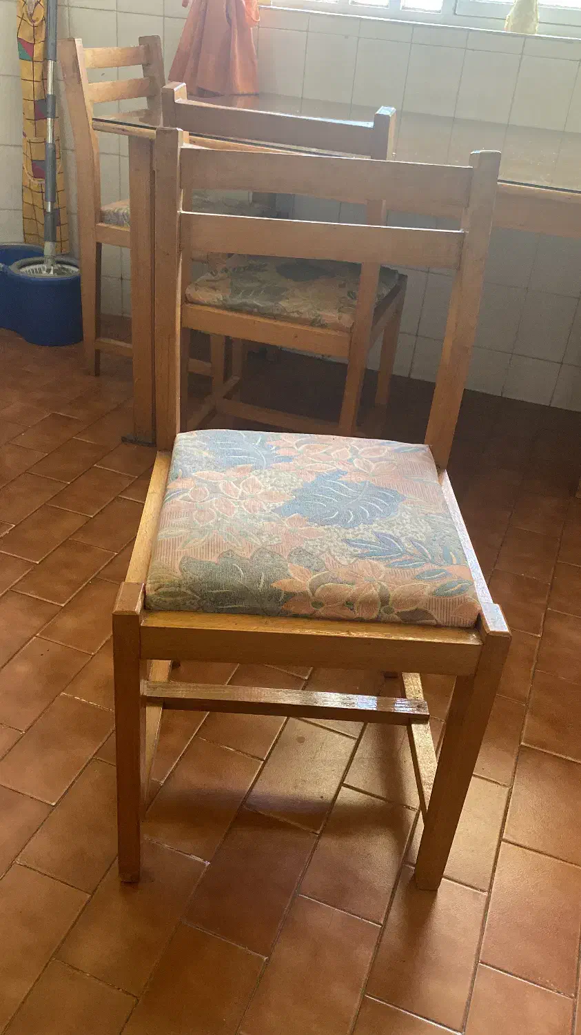 میز ۶ نفره. و ۶ صندلی آشپز خانه|میز و صندلی غذاخوری|شیراز, شهرک بهشتی|دیوار