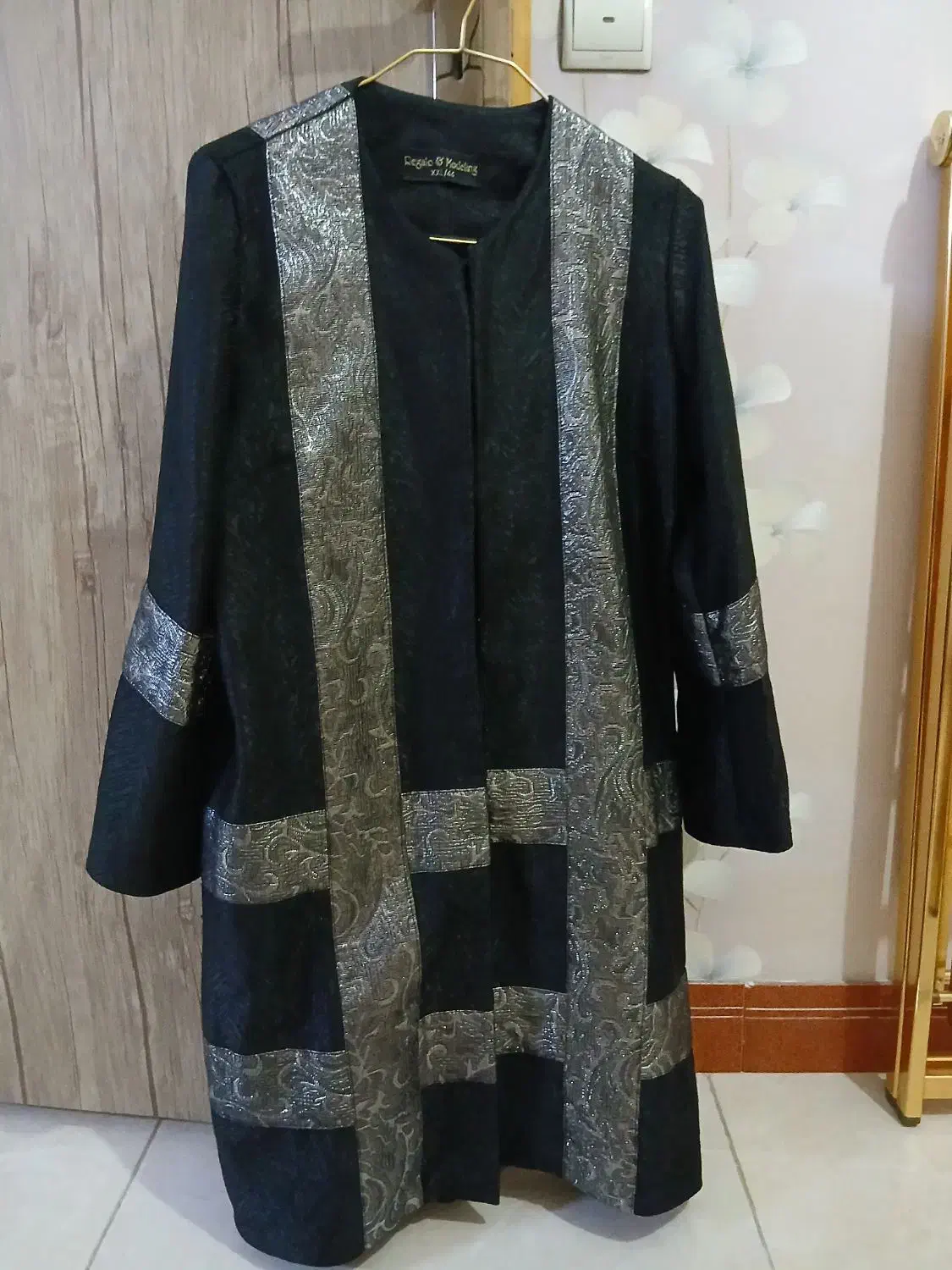 مانتو مجلسی بسیار تمیز|لباس|شهریار, کهنز|دیوار