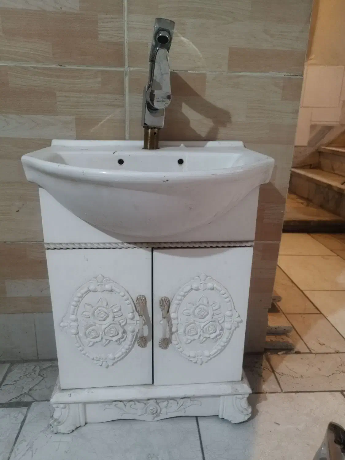 روشویی کابینتی pvcدیواری با شیر اهرمی نو|لوازم سرویس بهداشتی|تهران, افسریه جنوبی|دیوار