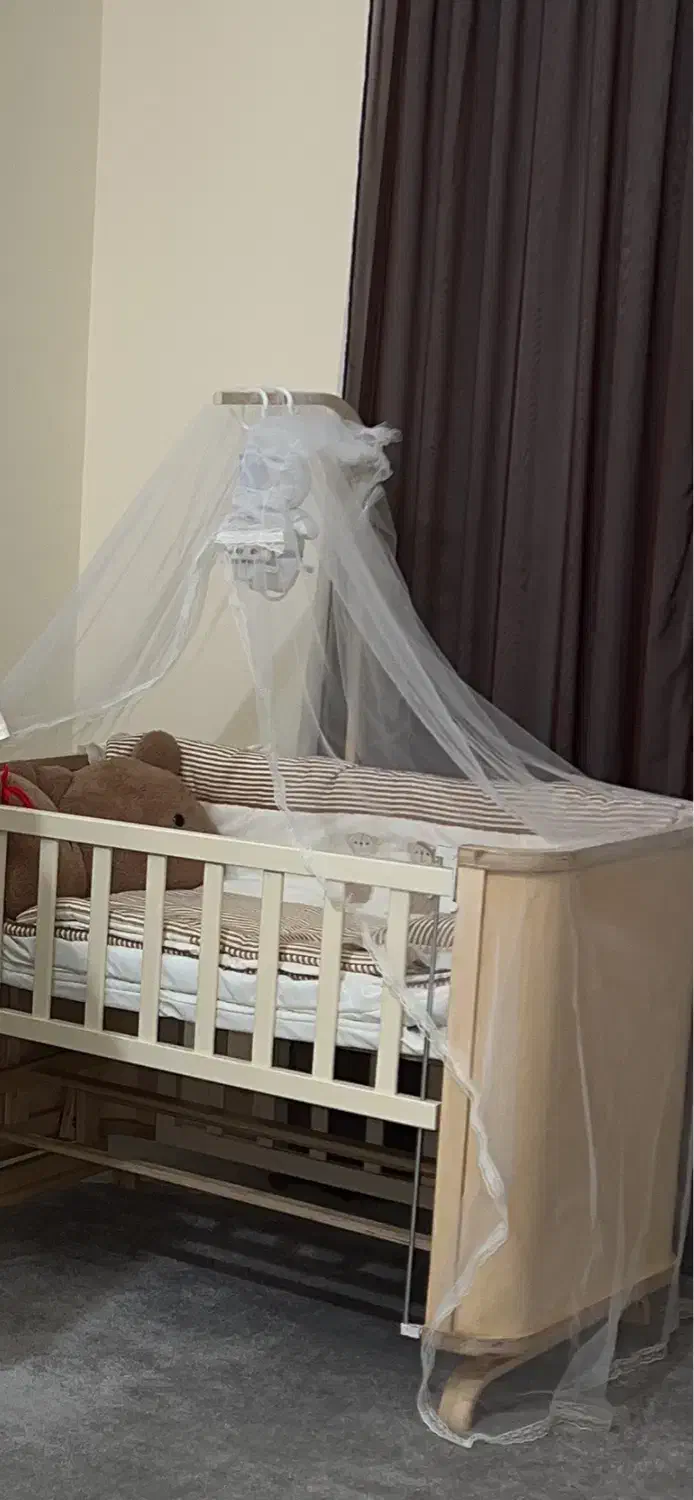 تخت و گهواره نوزاد|تخت و سرویس خواب|بندرعباس, |دیوار