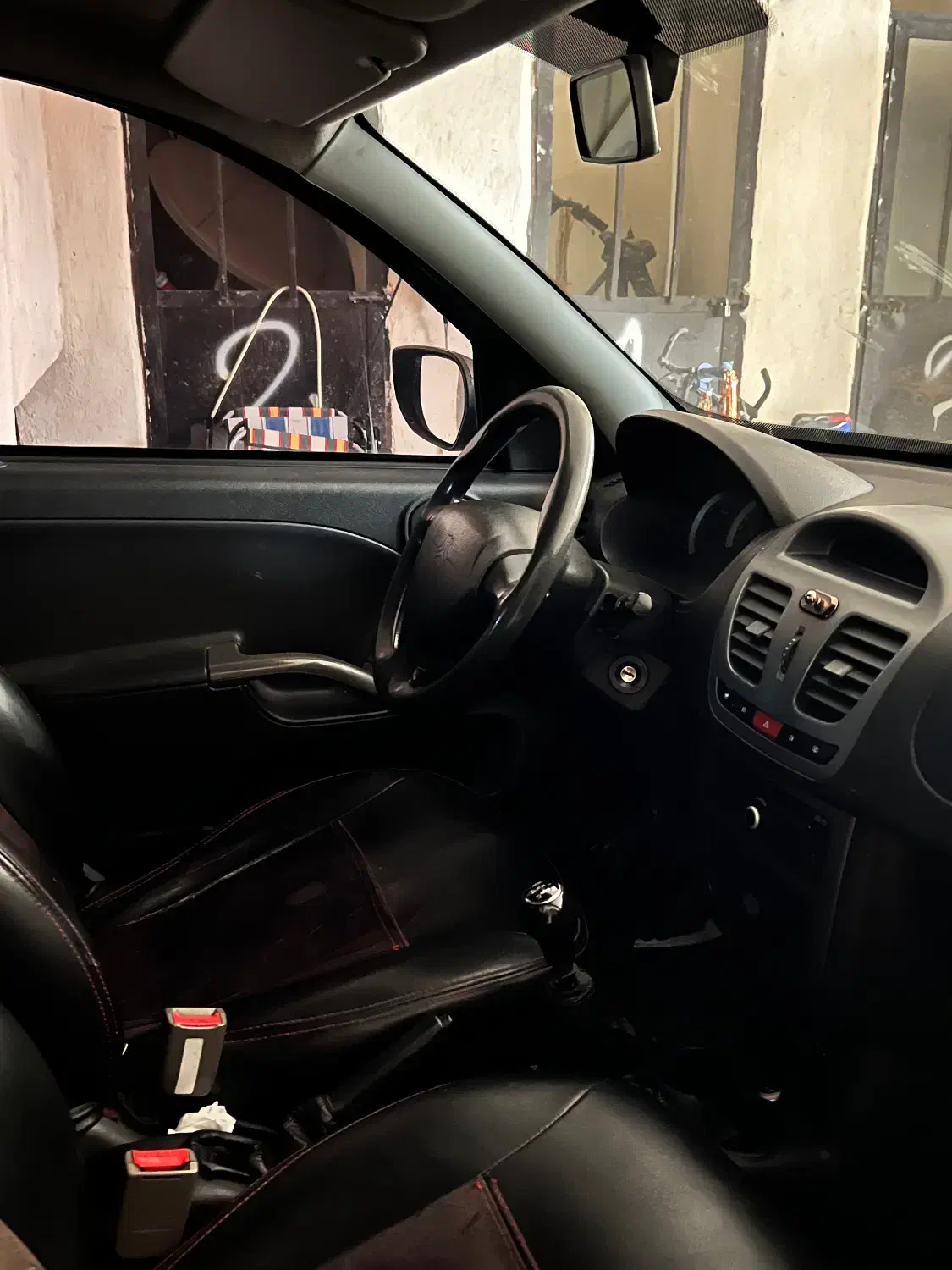 ماشین مدل۹۶|خودرو سواری و وانت|رشت, گلزاران|دیوار