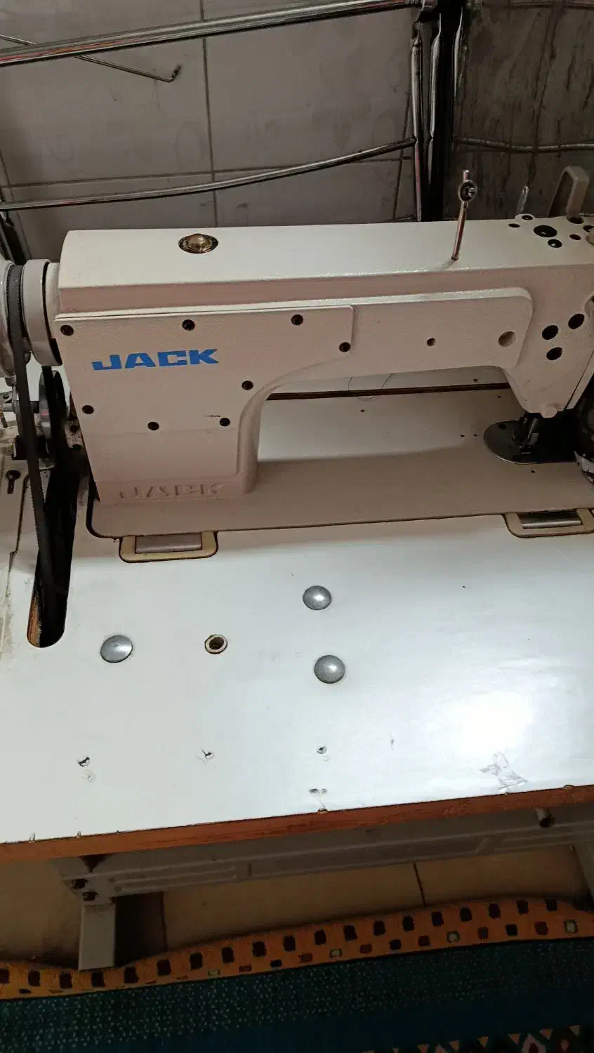 چرخ خیاطی صنعتی|چرخ خیاطی و ریسندگی|مشهد, کارگران|دیوار