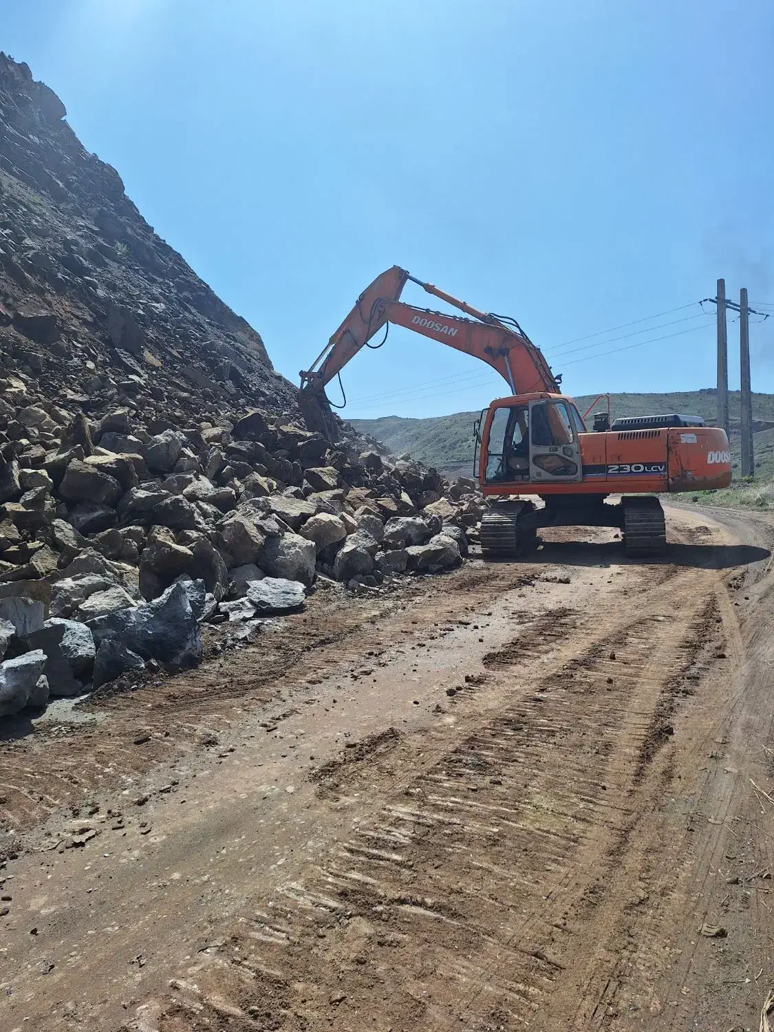 اجاره بیل مکانیکی|خدمات حمل و نقل|اردبیل, |دیوار