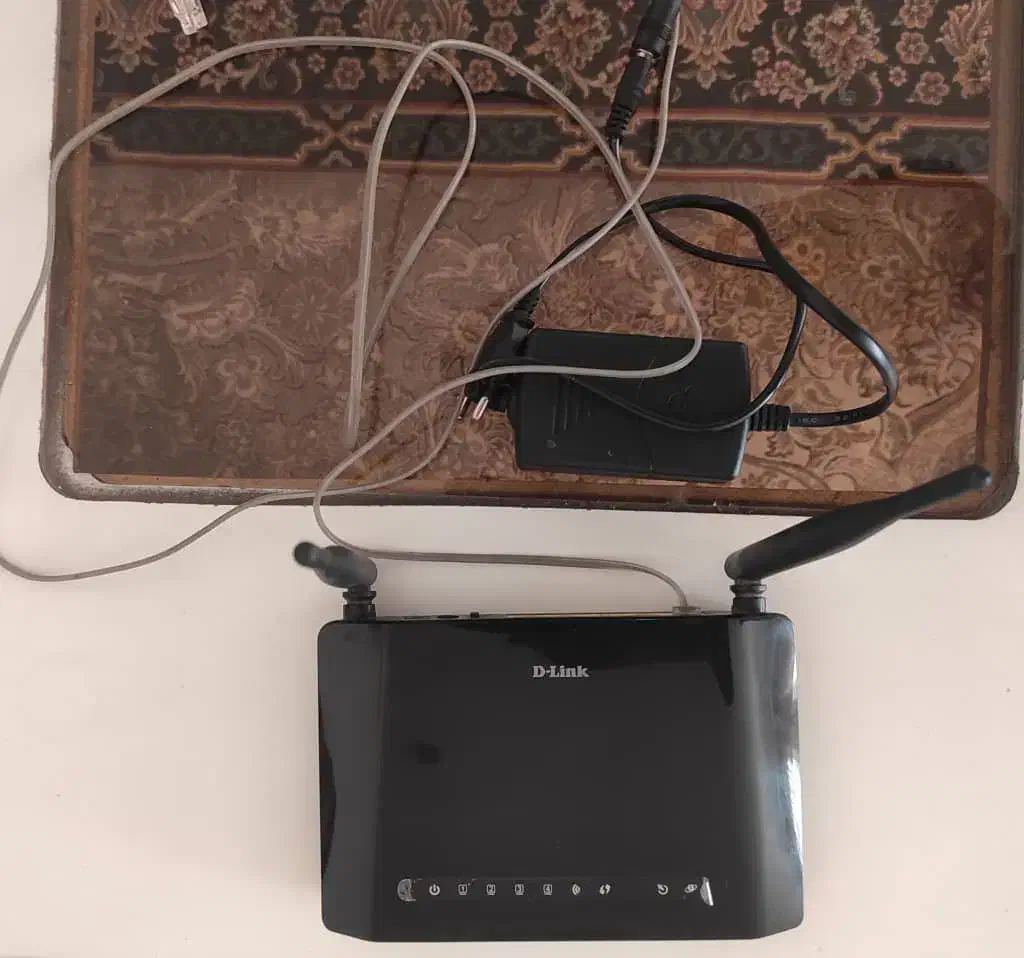 مودم دیلینک درحدنو|مودم و تجهیزات شبکه|بروجرد, |دیوار