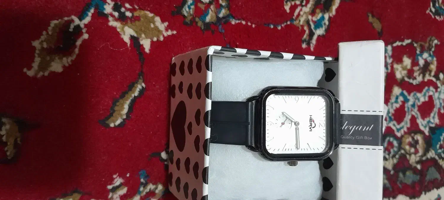 ساعت مچی|ساعت|بابل, |دیوار