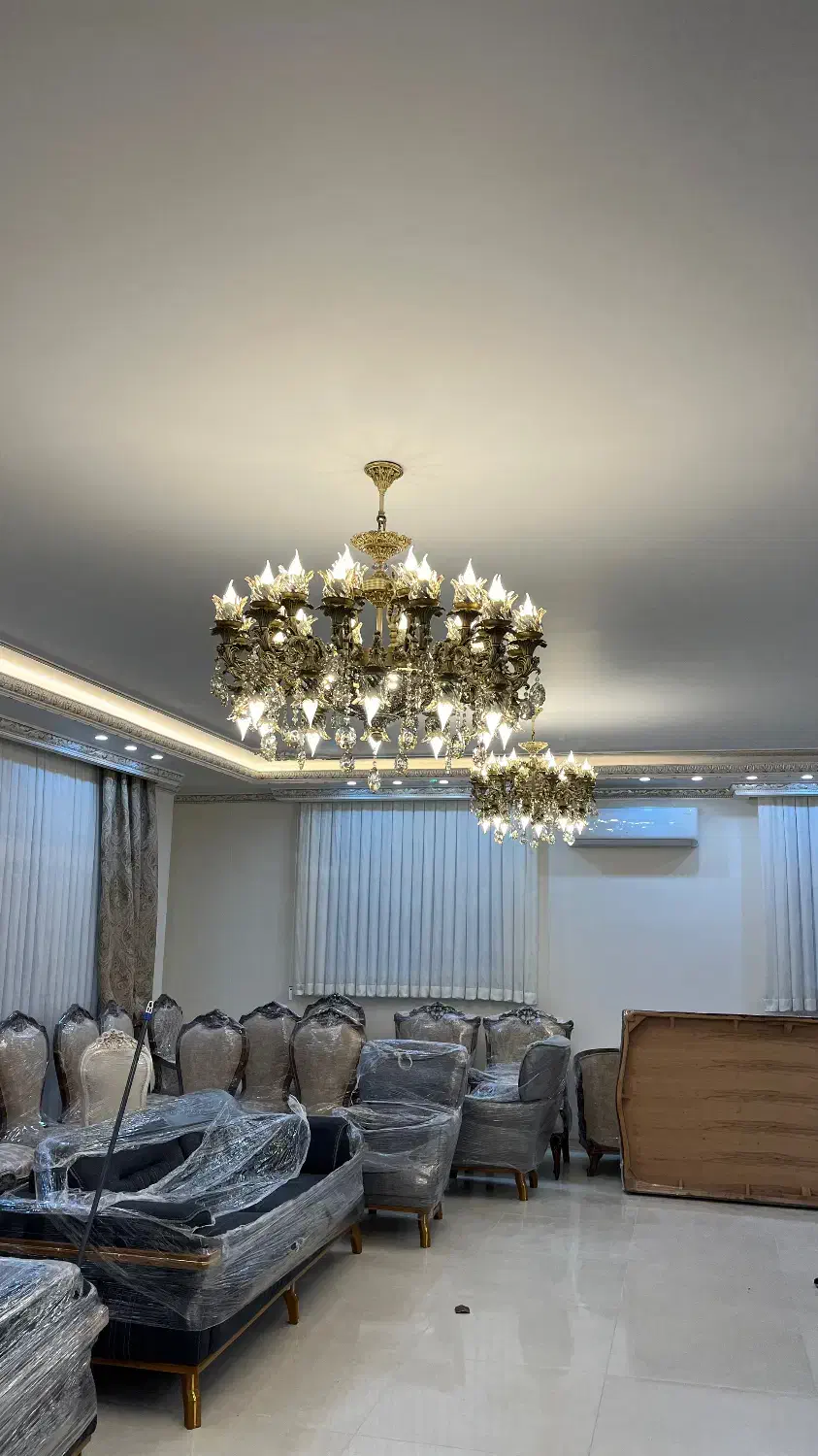 لوستر کلاسیک|لوستر و چراغ آویز|یزد, |دیوار