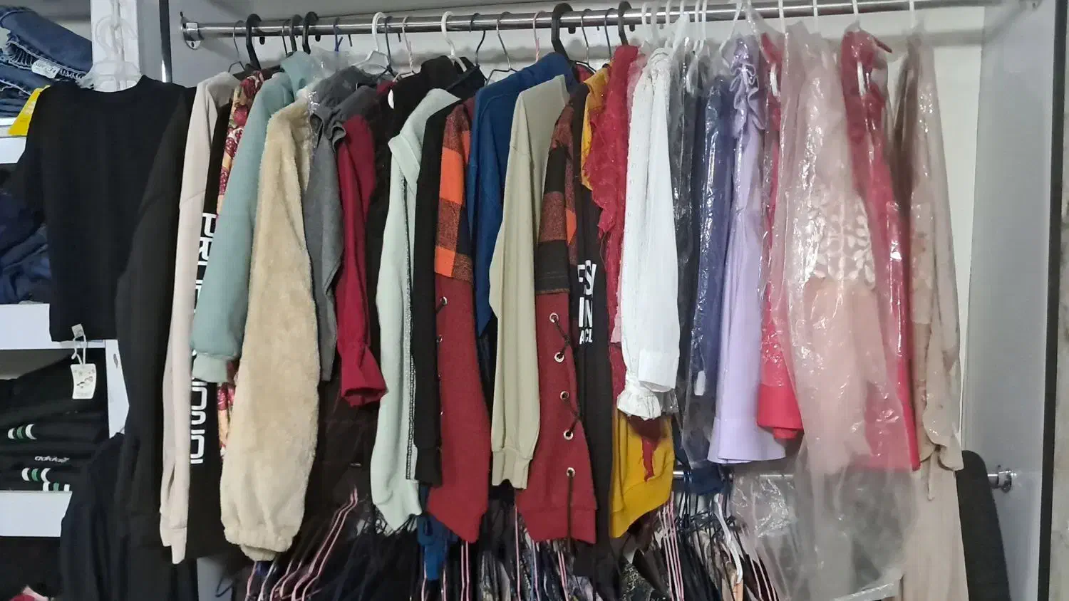 واگذاری کل لباس مغازه|لباس|بابل, |دیوار