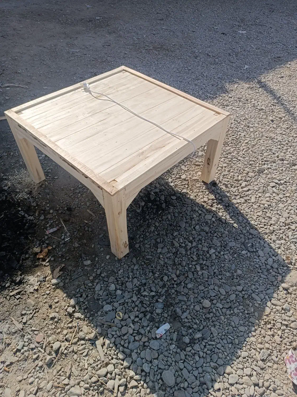 میز کرسی با بهترین کیفیت با بخاری برقی ..اتوماتیک|بخاری، هیتر، شومینه|نوشین شهر, |دیوار