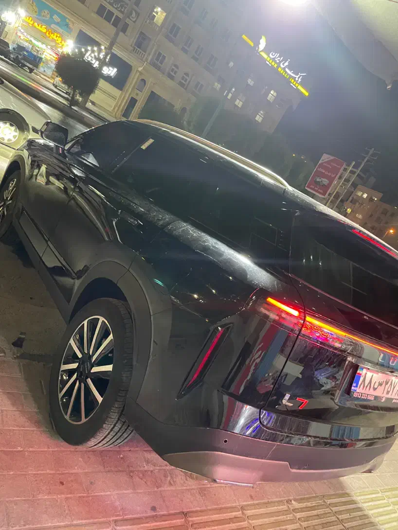 نصب شیشه دودی اورجینال نانو سرامیک سیار. و مغازه|خدمات موتور و ماشین|بندرعباس, |دیوار