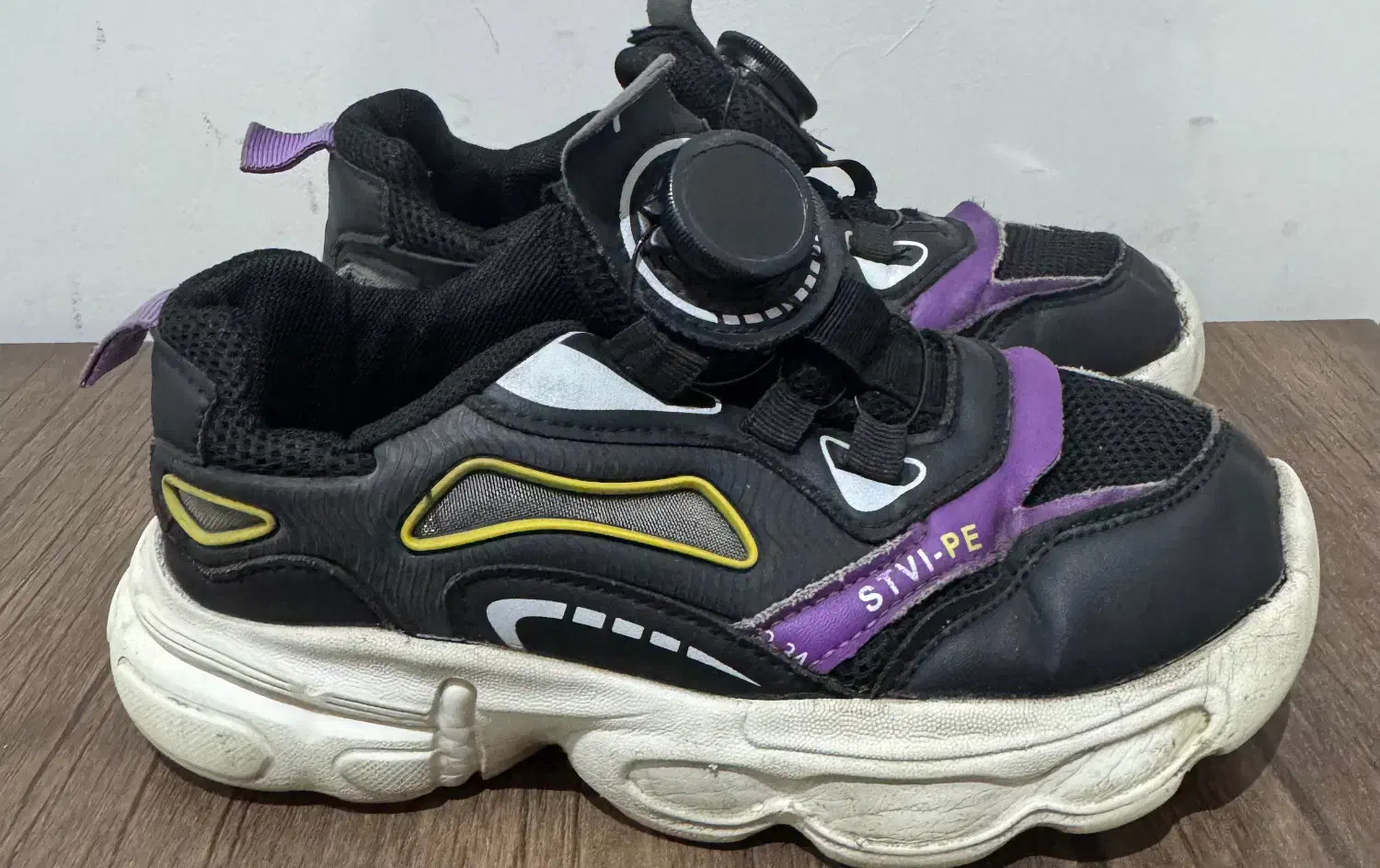 درحدنو|کفش و لباس بچه|بوشهر, |دیوار