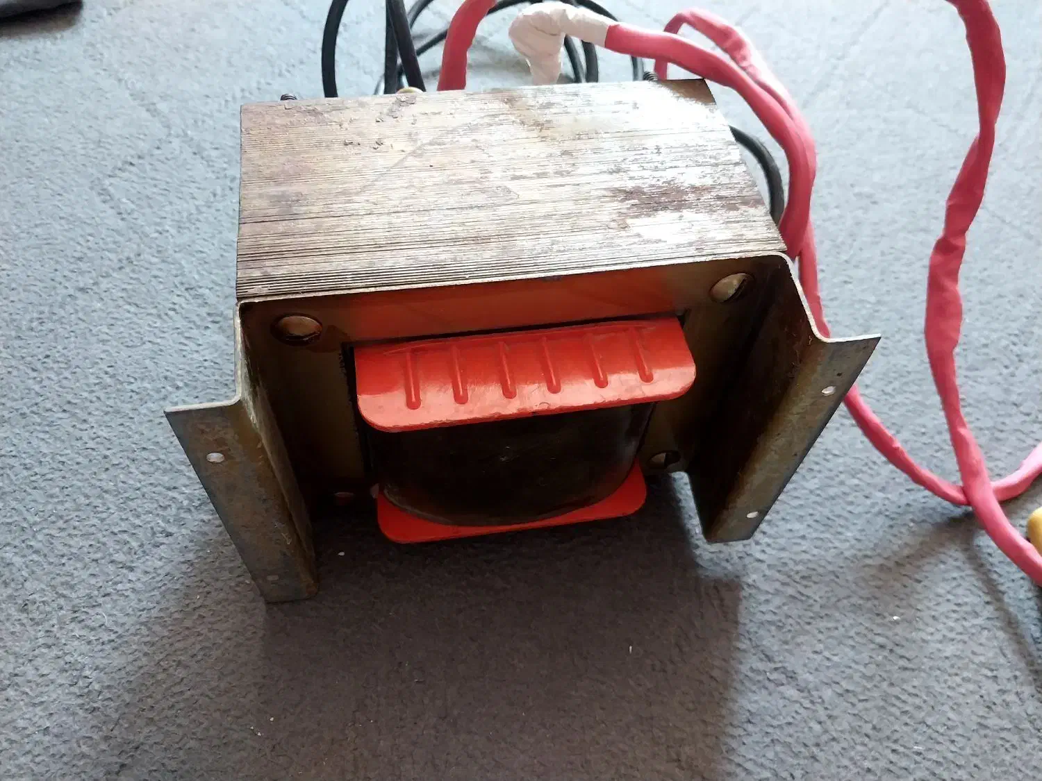 ترانس 50ولت 20 امپر|مصالح و تجهیزات ساختمان|قم, زنبیل آباد|دیوار