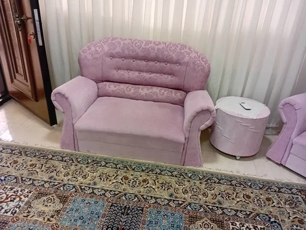 مبل راحتی هفت نفره همراه با دوعدد پاف|مبلمان خانگی و میز عسلی|شهرکرد, |دیوار