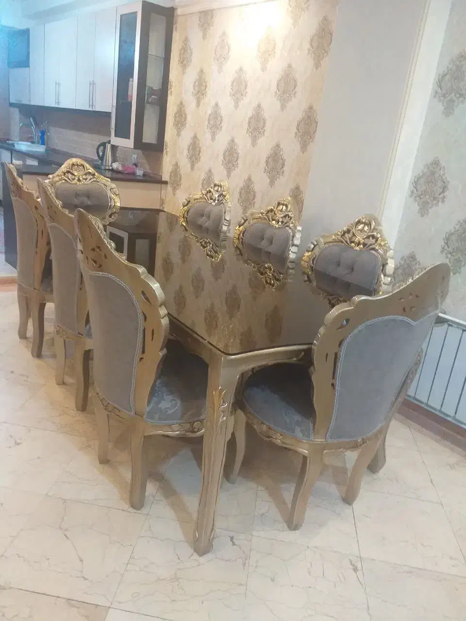 مبل و میز غذا خوری|مبلمان خانگی و میز عسلی|تهران, اباذر|دیوار