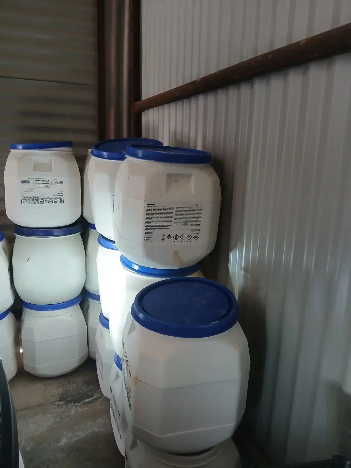 دبه ۳۰لیتری|ظروف نگهدارنده، پلاستیکی، یکبارمصرف|خرمشهر, |دیوار