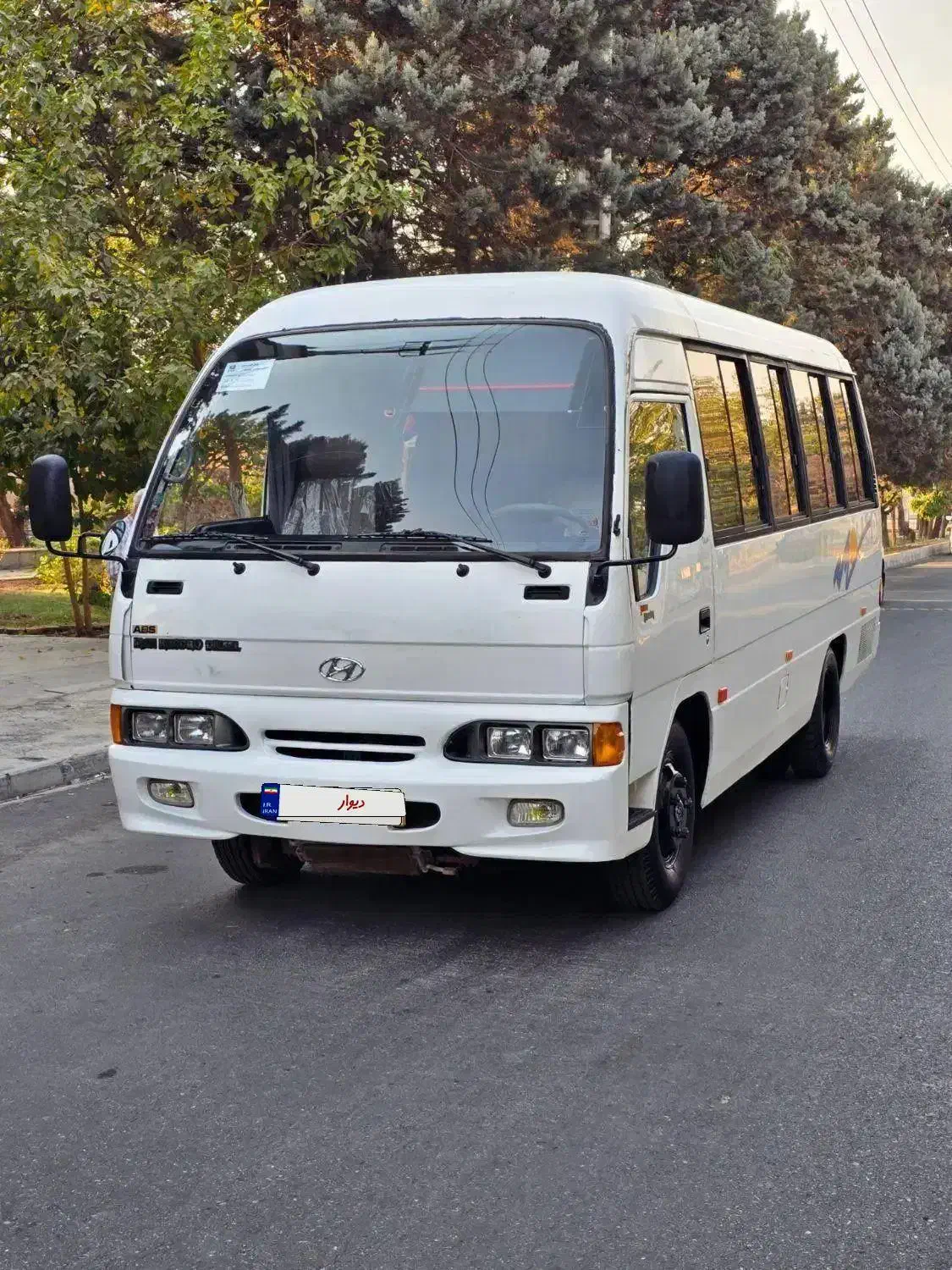 مینی بوس‌هیوندامزایده‌ای88|خودرو سنگین|تهران, فرودگاه مهرآباد|دیوار