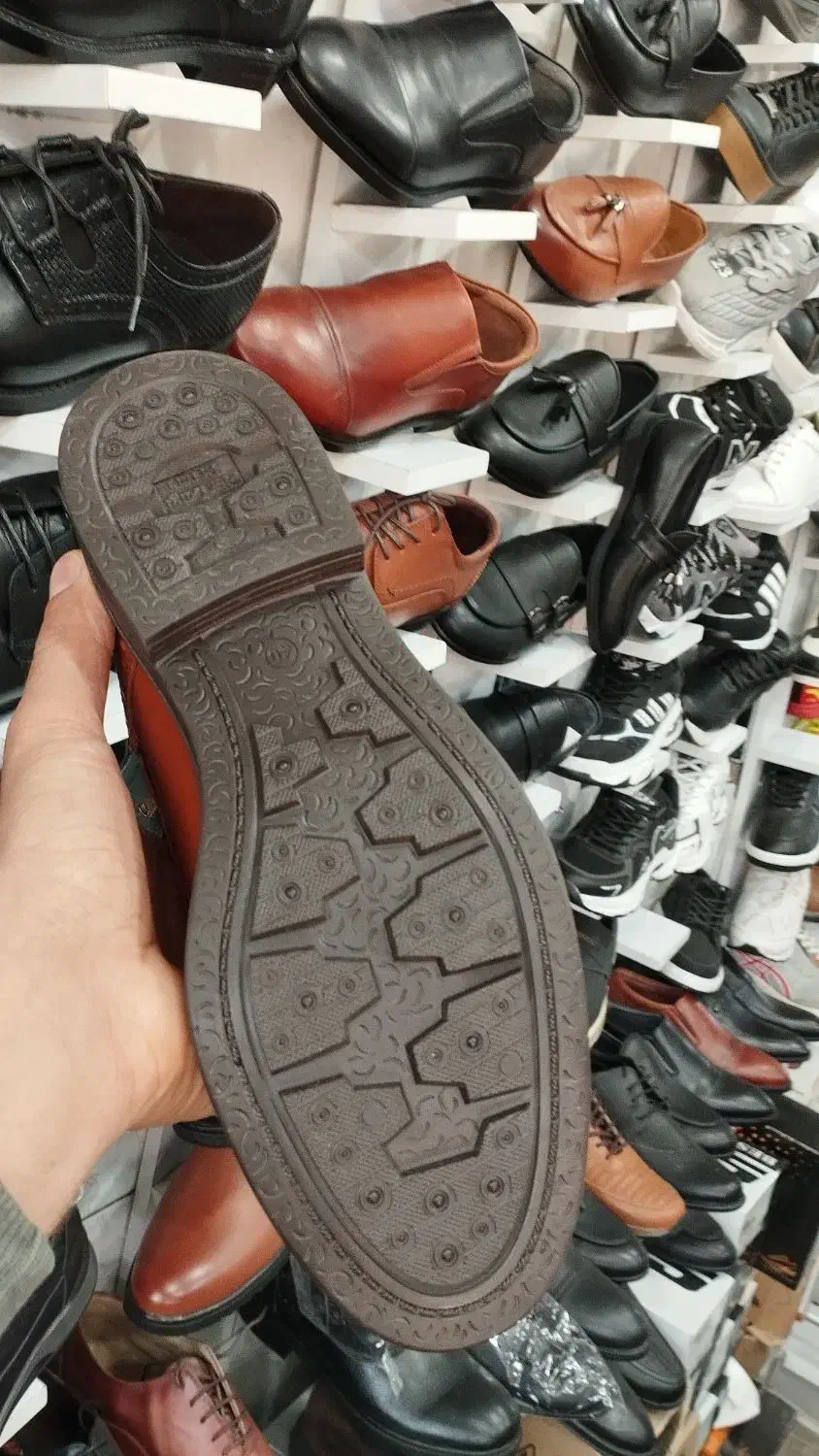 پوتین چرم اصل|کیف، کفش، کمربند|وزینه, |دیوار