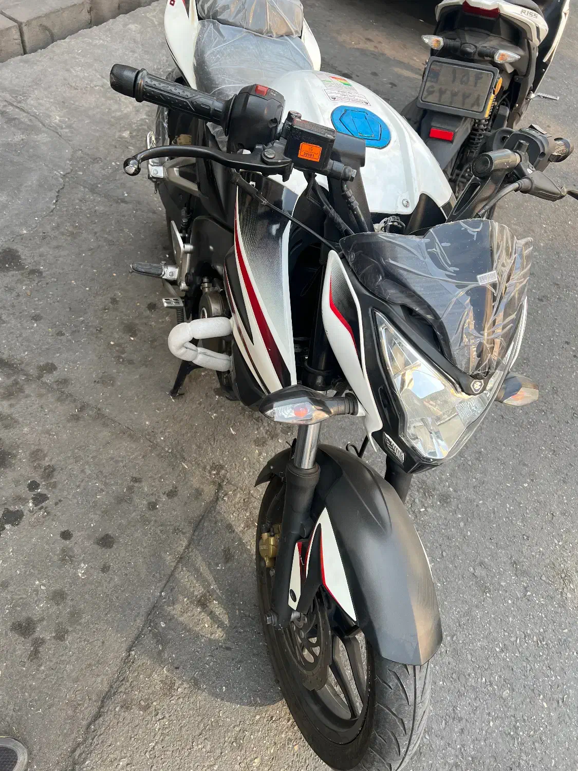 ان اس 200مدل ۹۵|موتورسیکلت|تهران, نازی‌آباد|دیوار