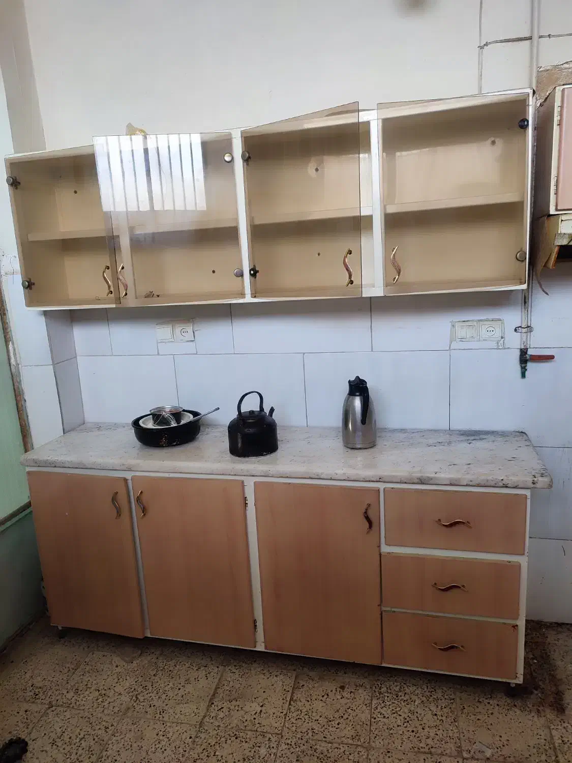 کابینت دست دوم|مصالح و تجهیزات ساختمان|نجفآباد, امام خمینی|دیوار