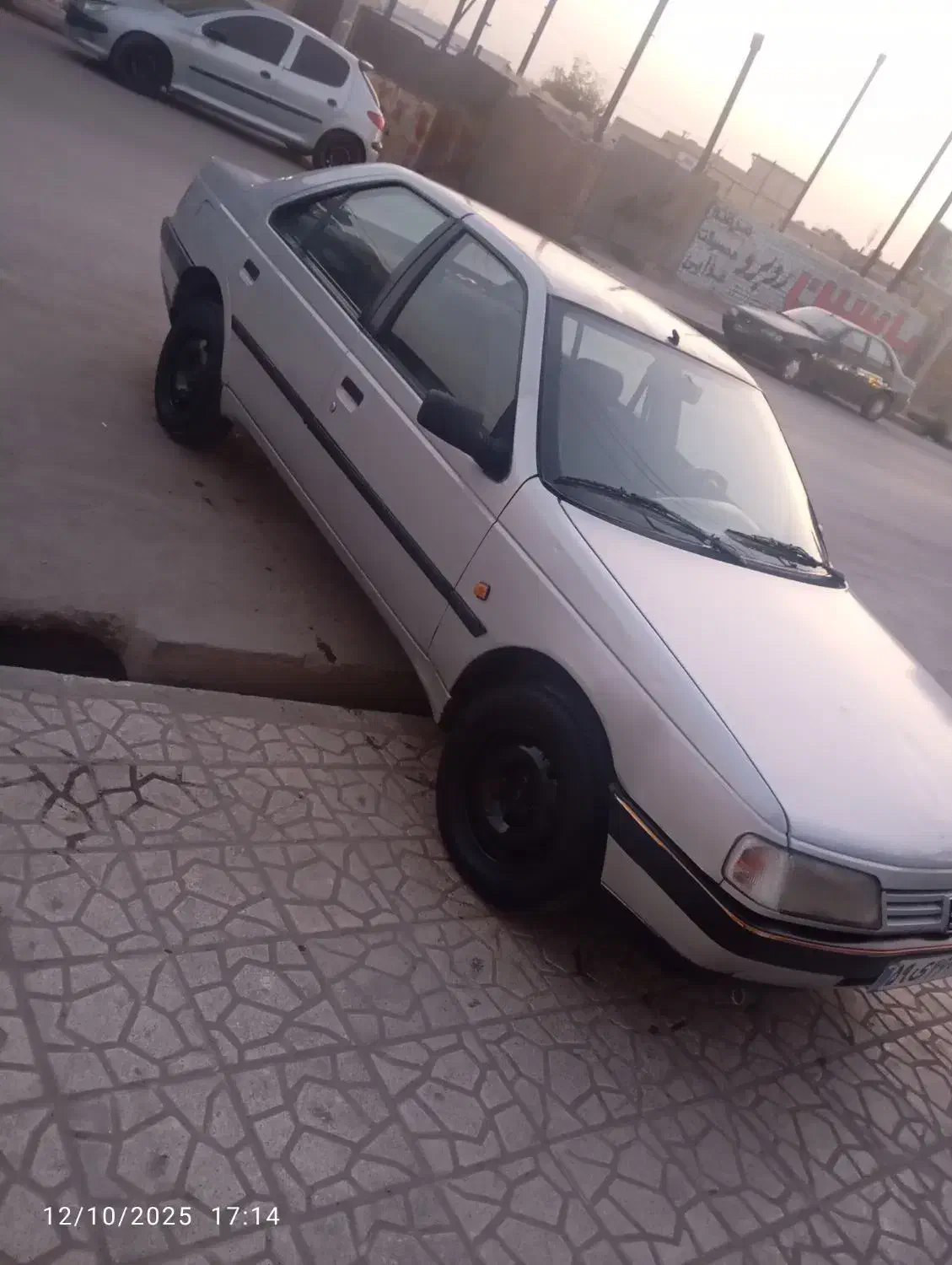 405مدل 87زیر پا فنی سالم ب شرط دوگانه کارخانه|خودرو سواری و وانت|مشهد, همت آباد|دیوار