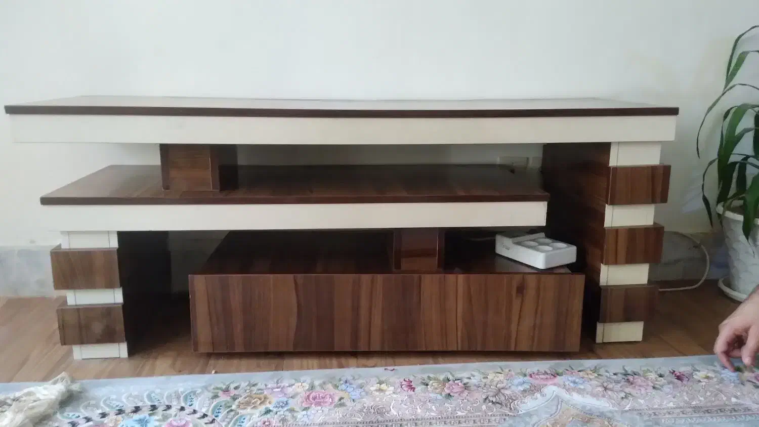 فروش میزتلویزیون|میز تلویزیون|اصفهان, جلالیه|دیوار