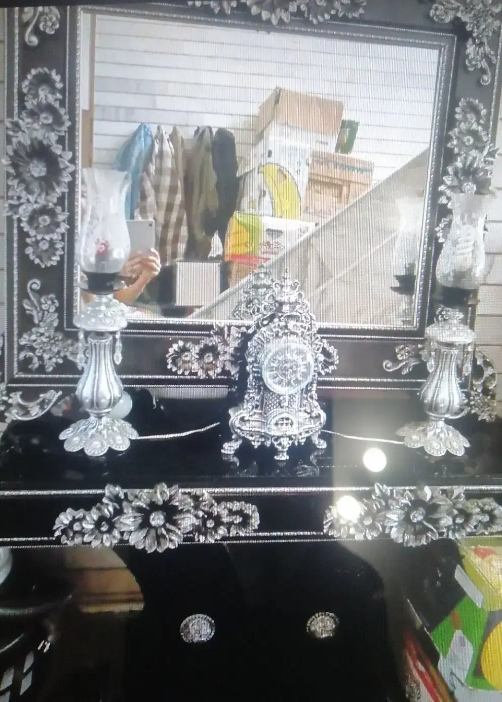 آینه وشمعدون|آینه|نجف‌آباد, قدس|دیوار