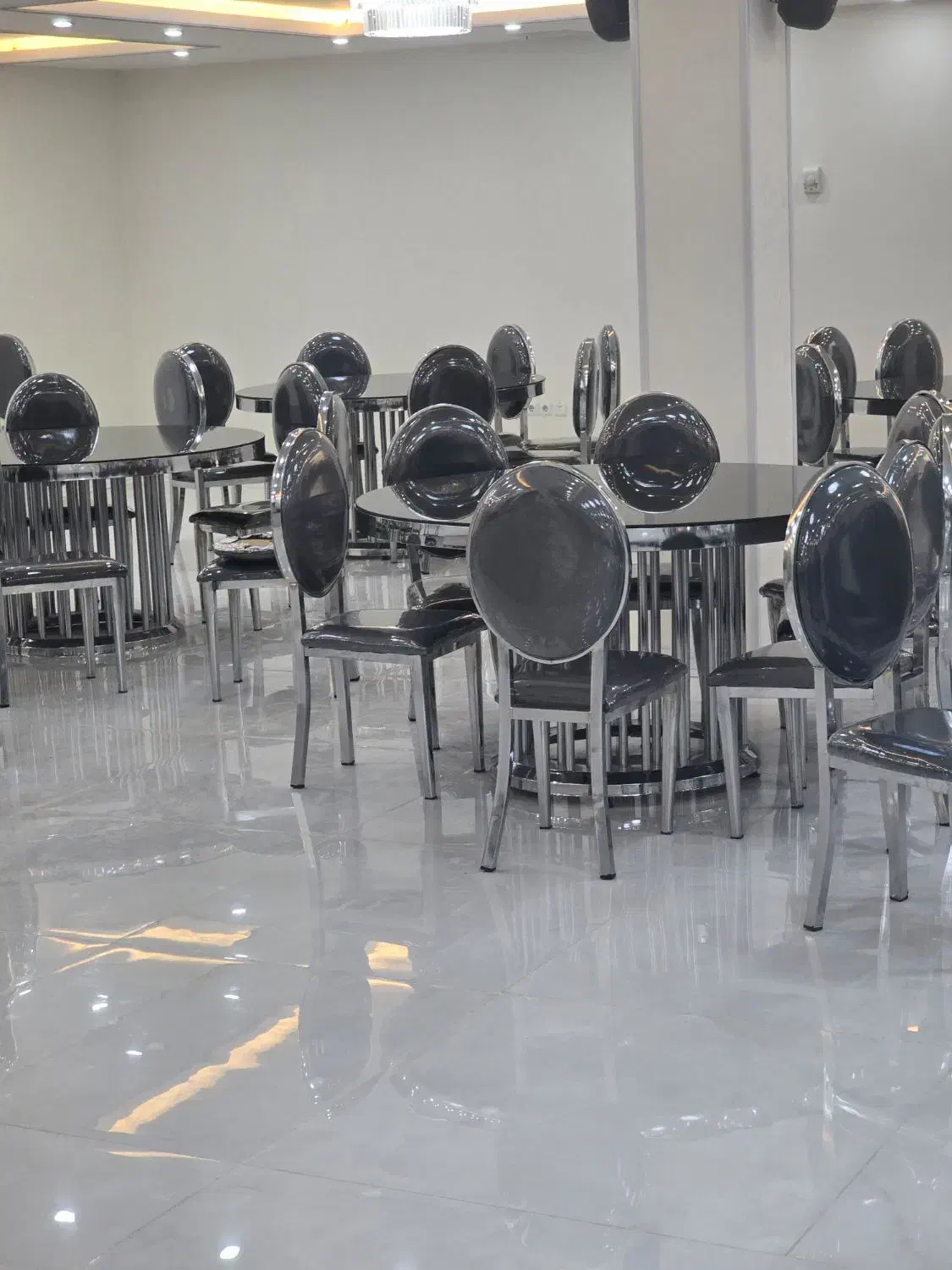 صندلی دست دوم به قیمت مناسب|صندلی و نیمکت|تهران, مولوی|دیوار