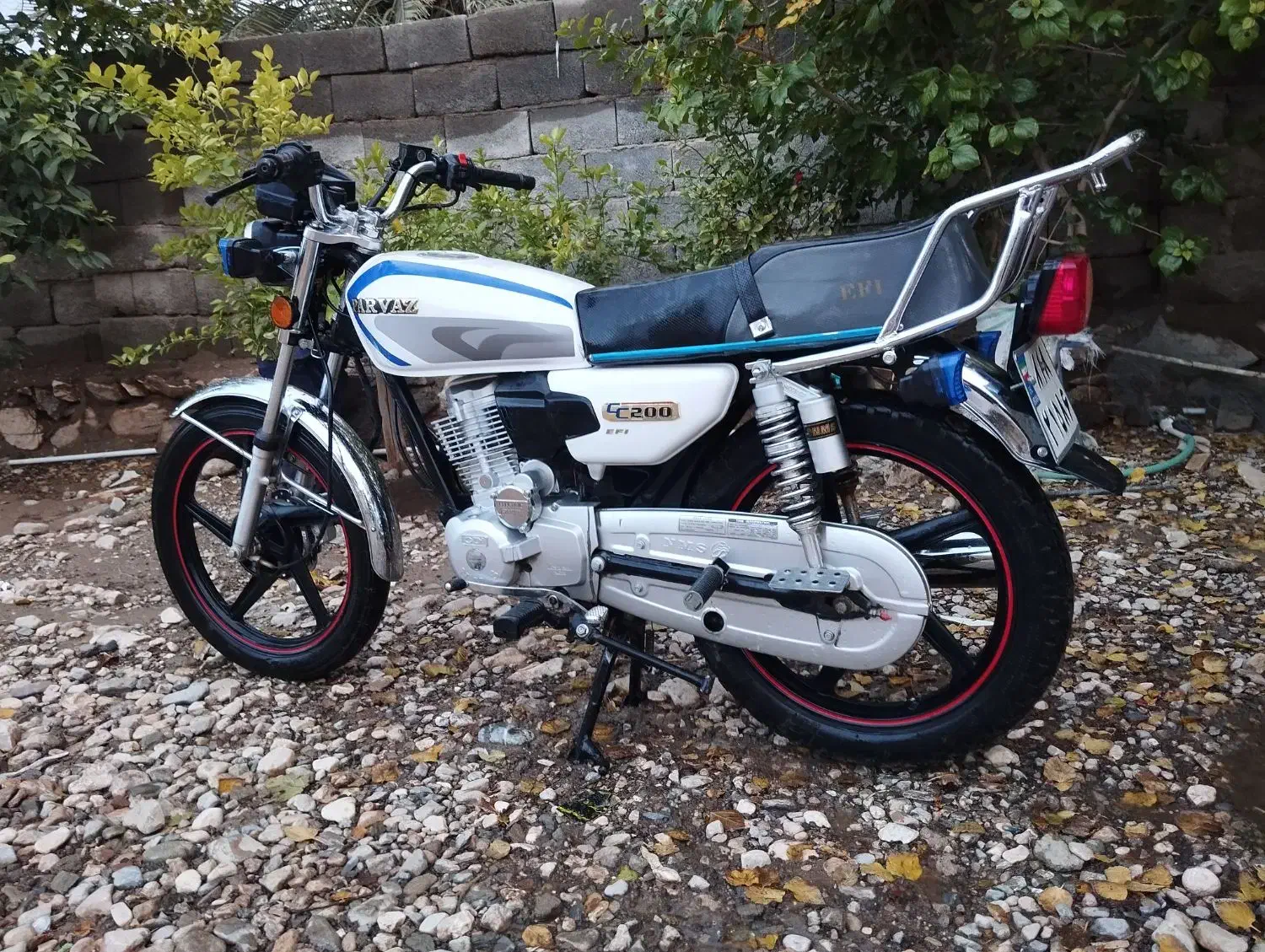 200 پرواز|موتورسیکلت|ارزوئیه, |دیوار