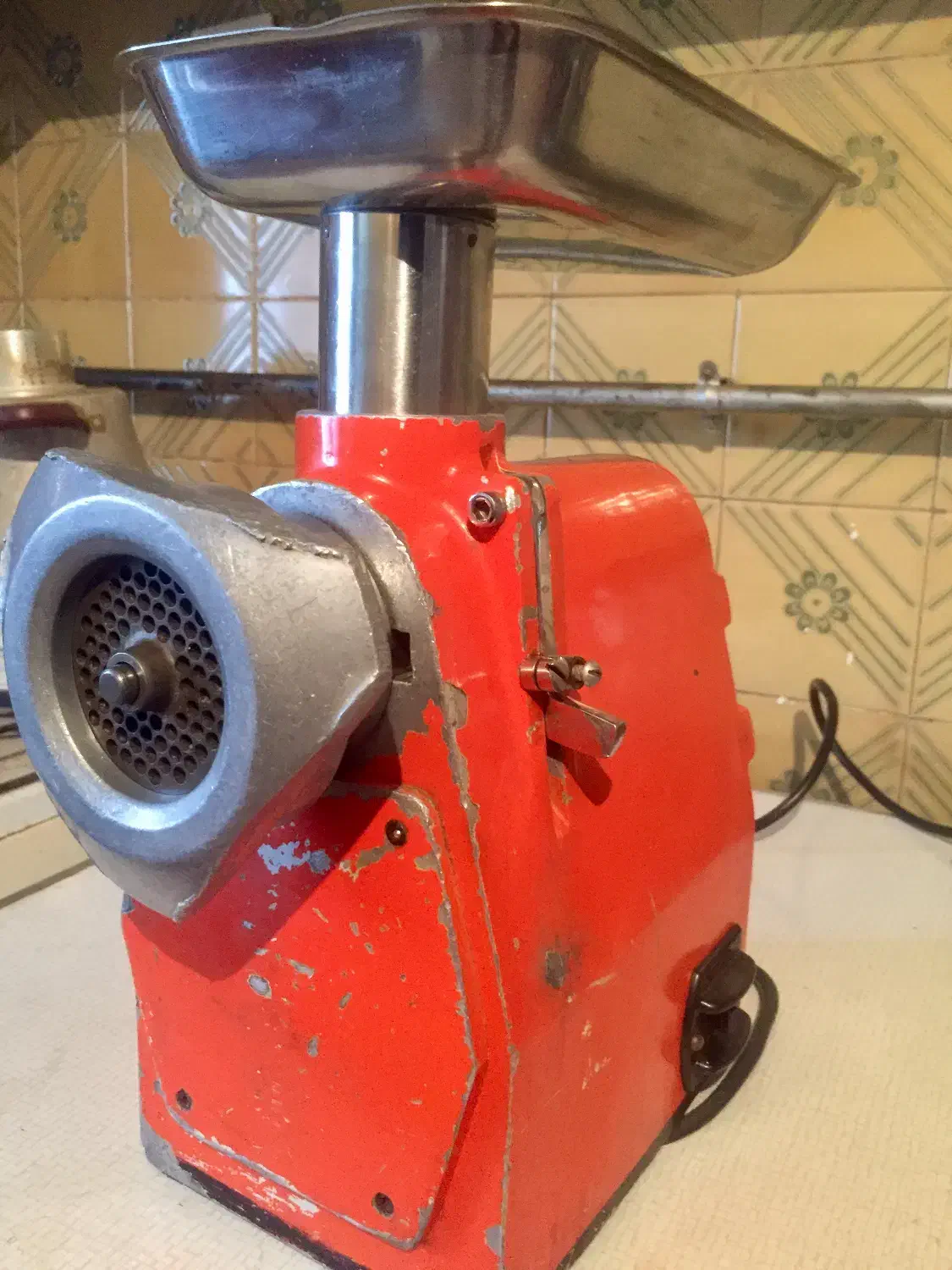 چرخ گوشت|خردکن، آسیاب، غذاساز|ارومیه, |دیوار