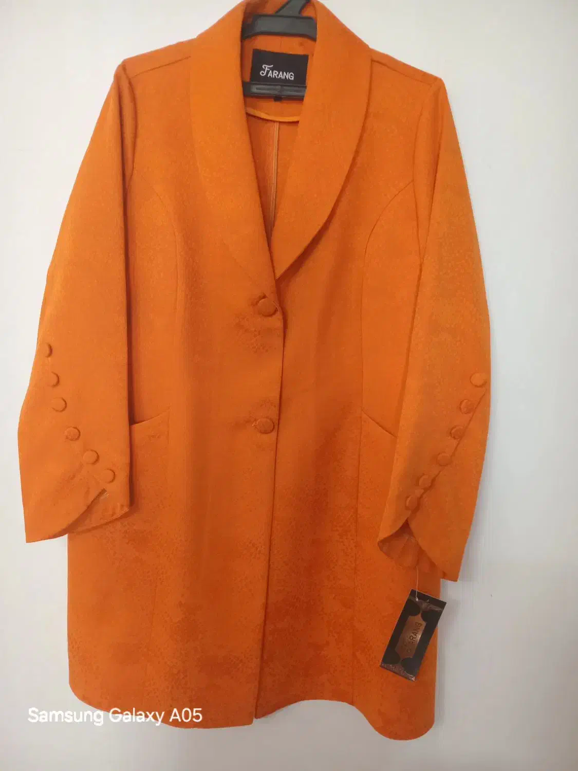 مانتو کتی|لباس|قرچک, میرزائی جنوبی|دیوار