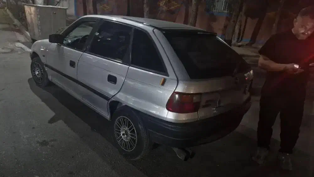 اپل استرا|خودرو سواری و وانت|چهاردانگه (تهران), |دیوار