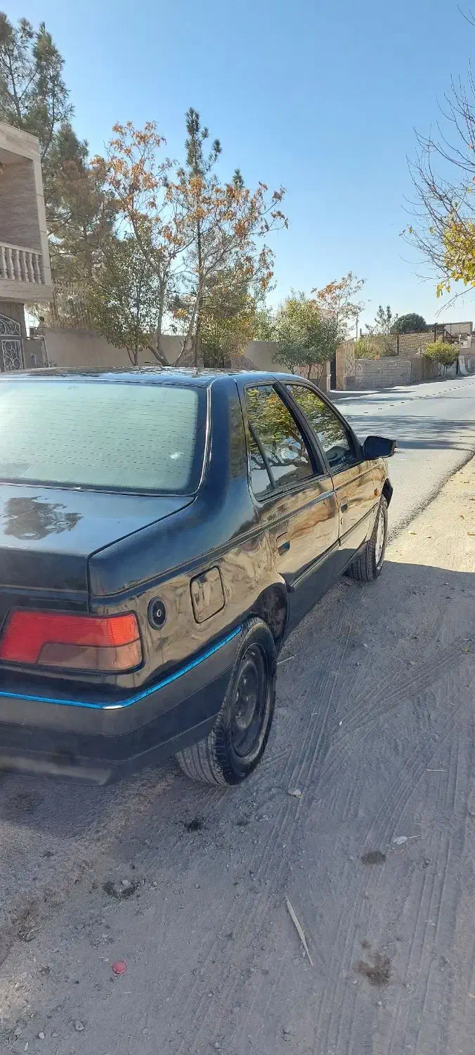 ۴۰۵مدل ۸۳ معاوضه با ماشین تا ۵۰۰ملیون الباقی زمین|خودرو سواری و وانت|مشهد, تربیت (صدف)|دیوار