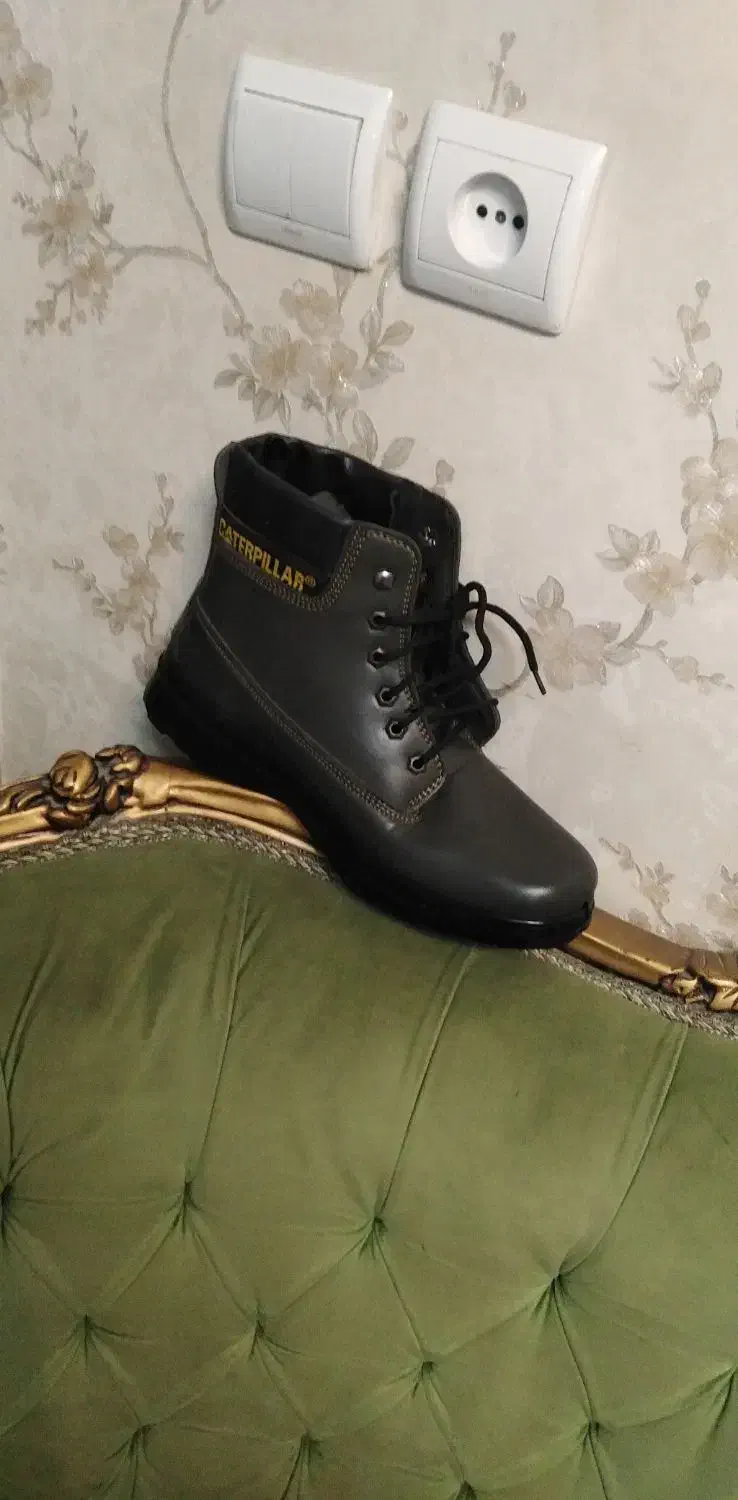 کفش کوهنوردی کاتر پیلار|کوهنوردی و کمپینگ|تهران, کاج|دیوار