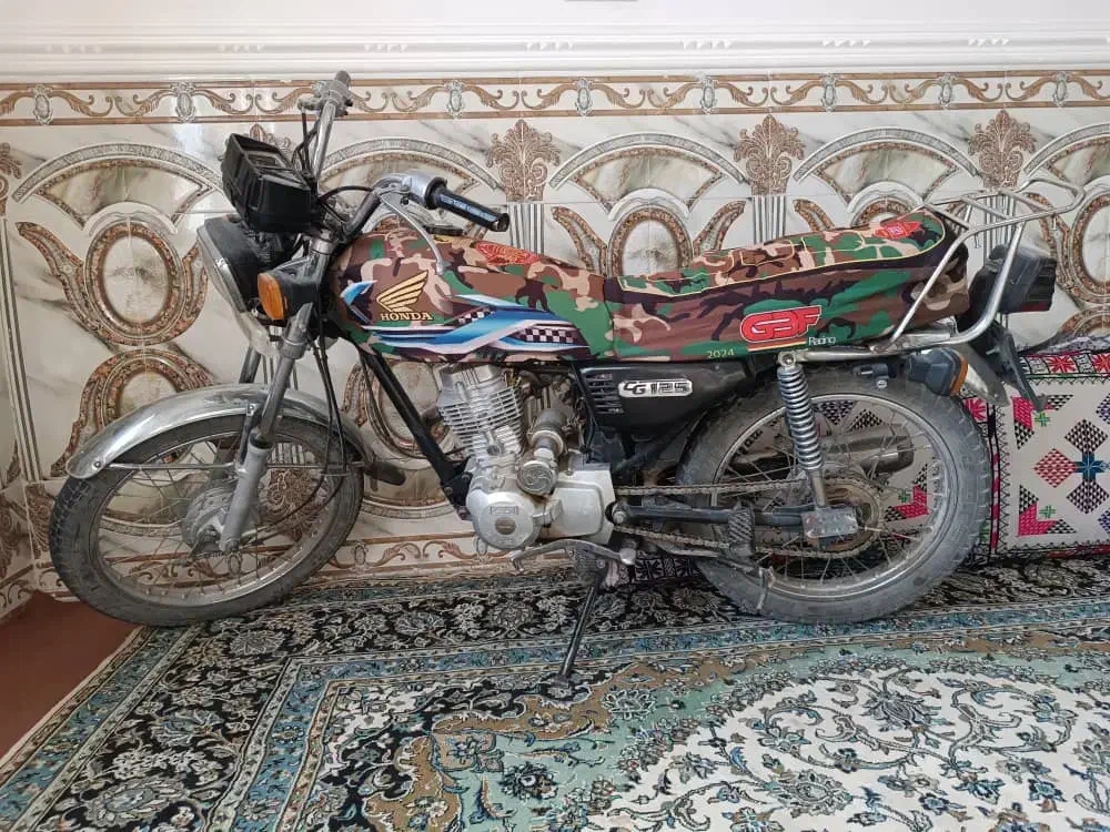 موتور هندا 125|موتورسیکلت|زهک, |دیوار