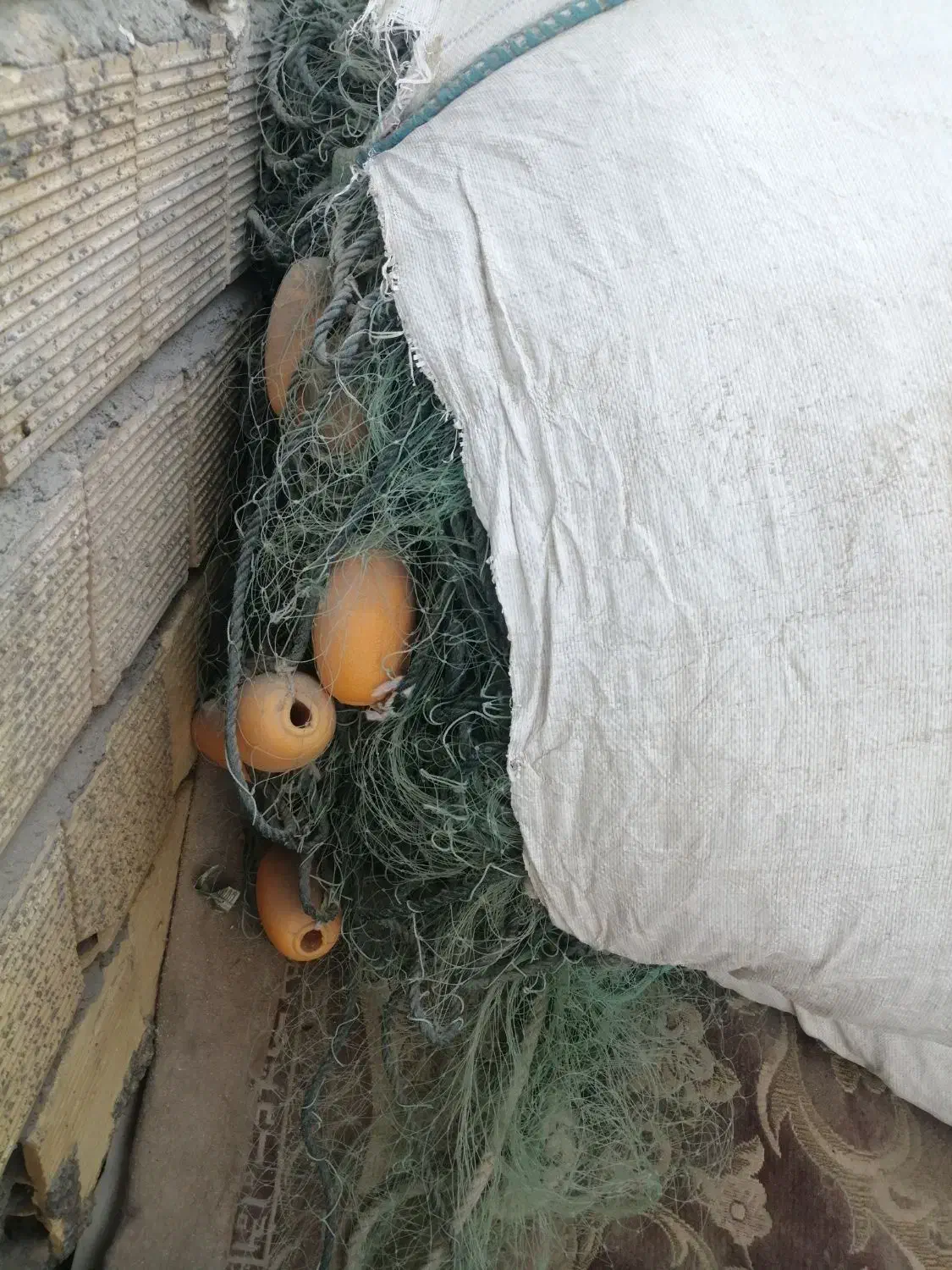 ۷کنده تور  نایلونی شماره ۱۵و ۱۴|ماهیگیری|جاسک, |دیوار