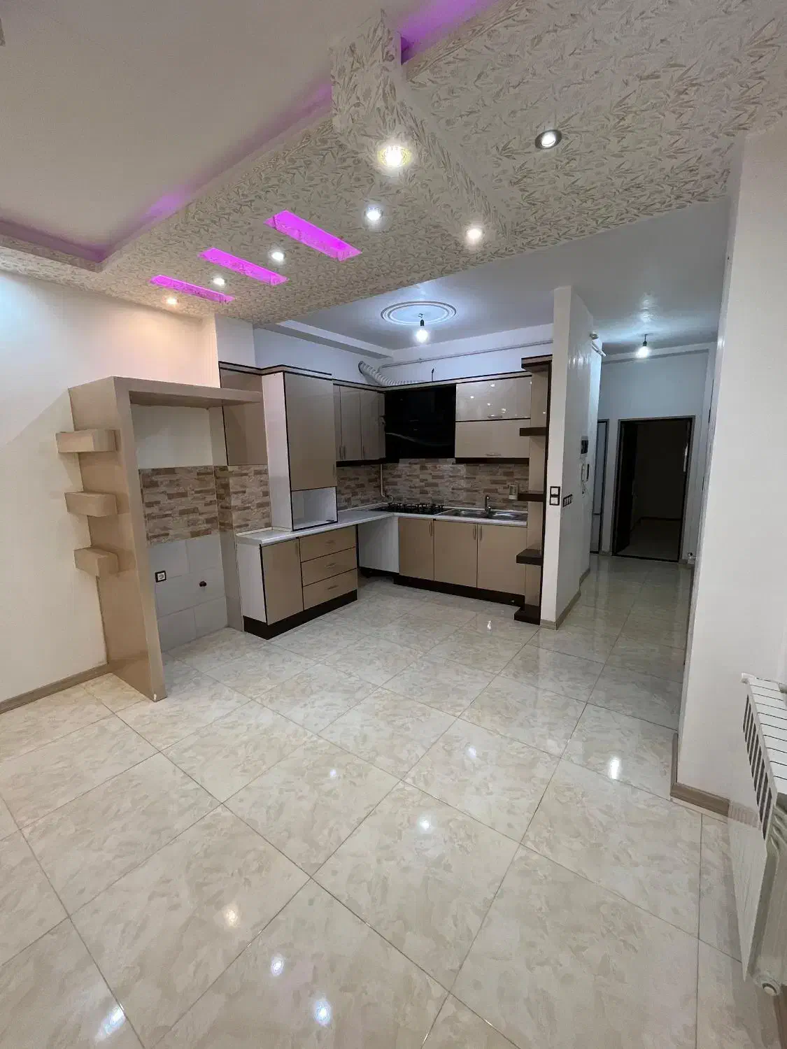 آپارتمان فول امکانات در حد صفر حمیدیان دانشجو|فروش آپارتمان|رشت, حمیدیان|دیوار