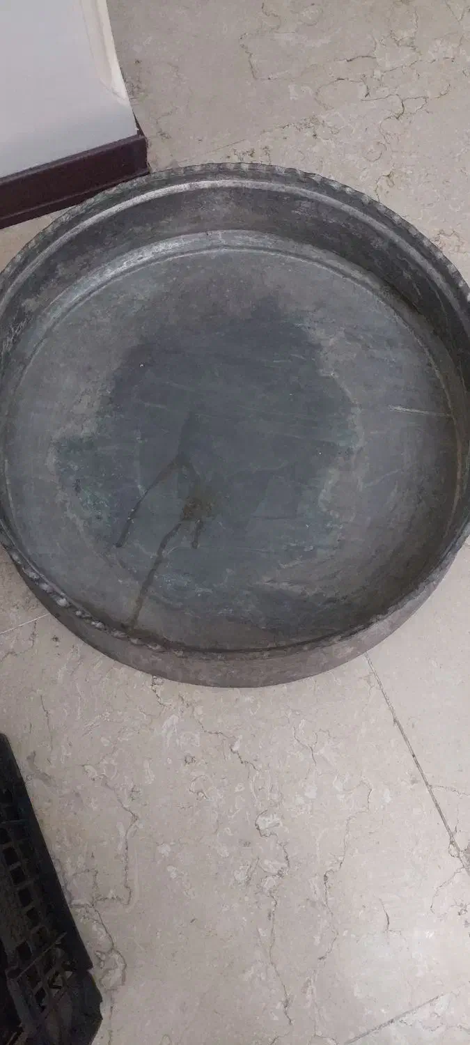 تشت مسی|کلکسیون اشیاء عتیقه|تهران, مجیدآباد|دیوار