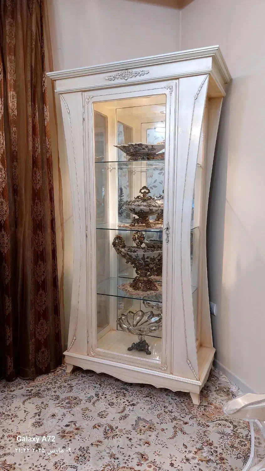 کمد ویترین چوبی|بوفه، ویترین، کنسول|شاهینشهر, مسکن مهر|دیوار